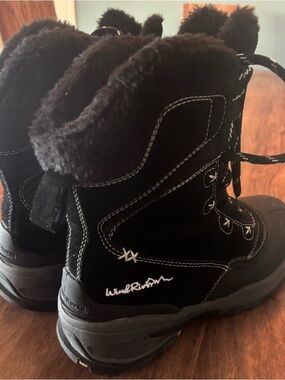 WindRiver Black Faux Fur Lined Winter Boots